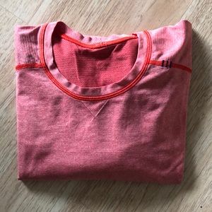 Lululemon Metal Vent Tech Long Sleeve XXL Salmon